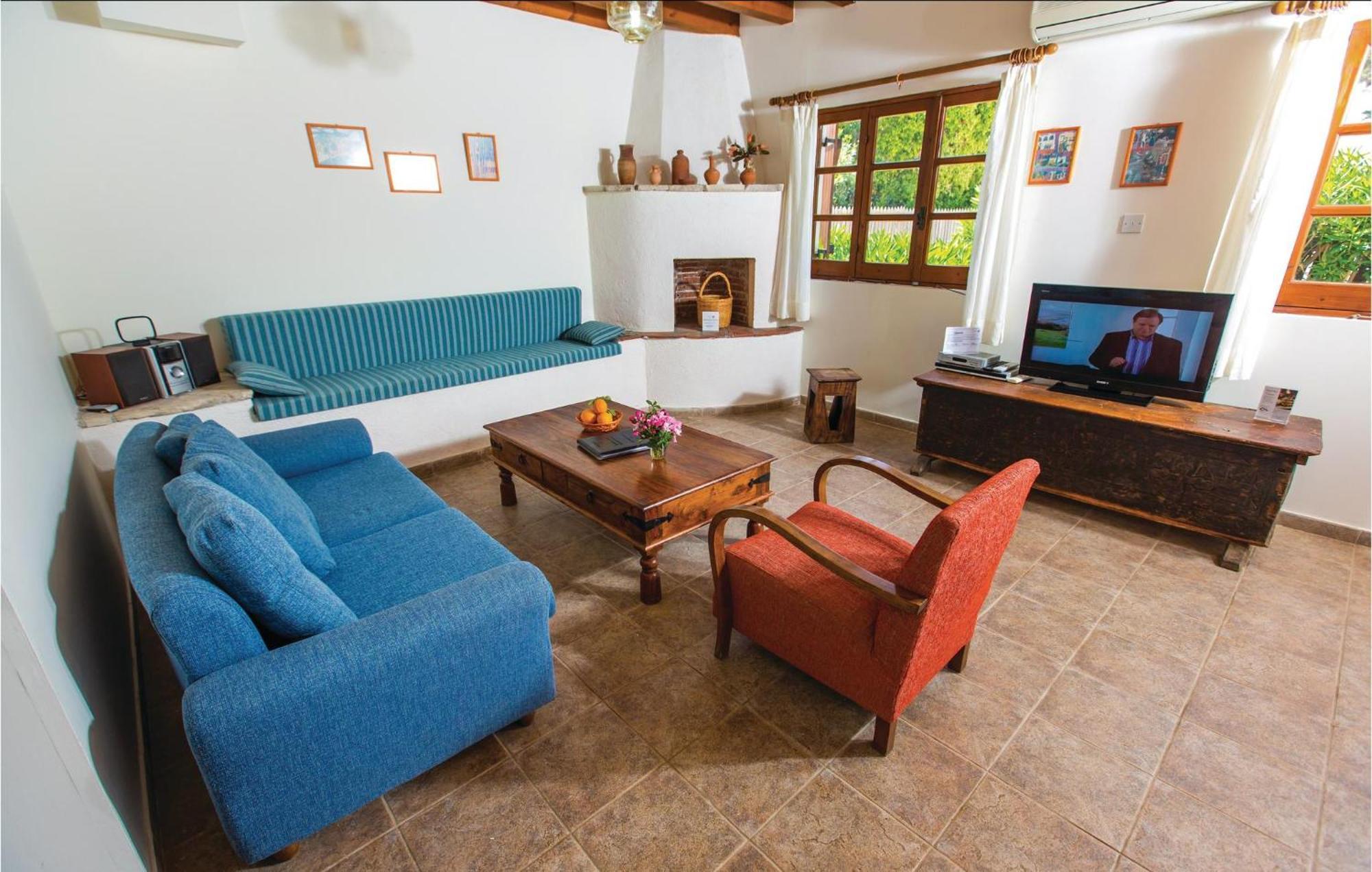 Amazing Home In Pomos With Wifi Esterno foto